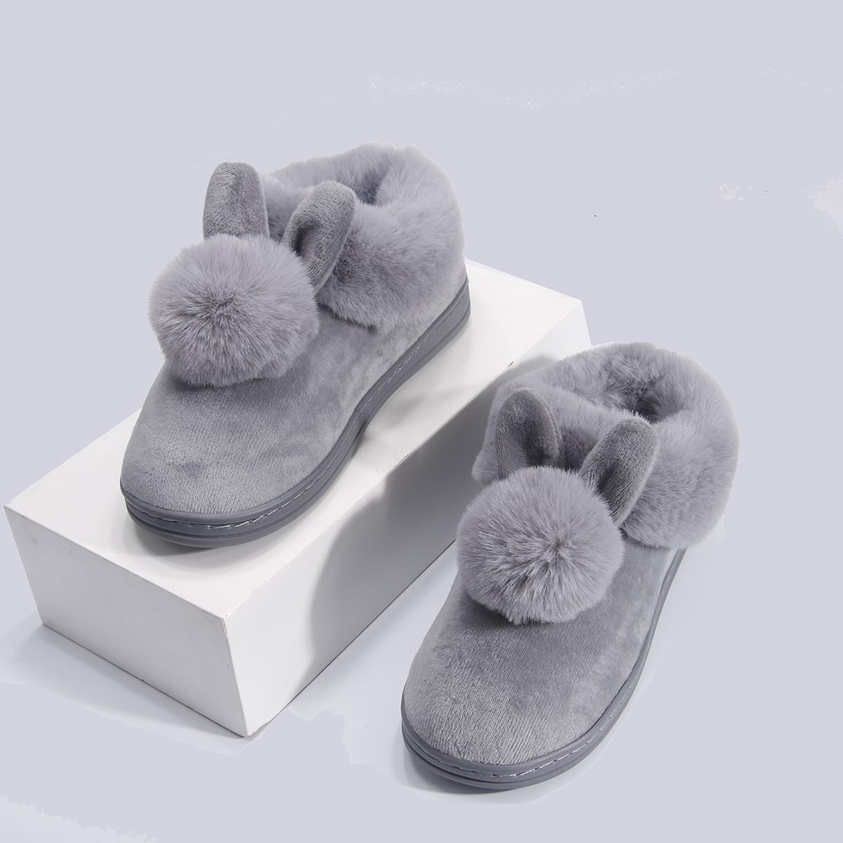 Chaussons d’Intérieur pour Femmes – Peluche Lapin Mignonne