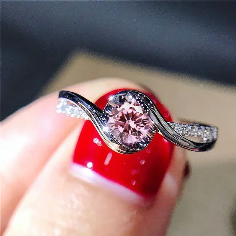 Bague Élégante Femme – Argentée avec Zircon Cubique AAA 💍