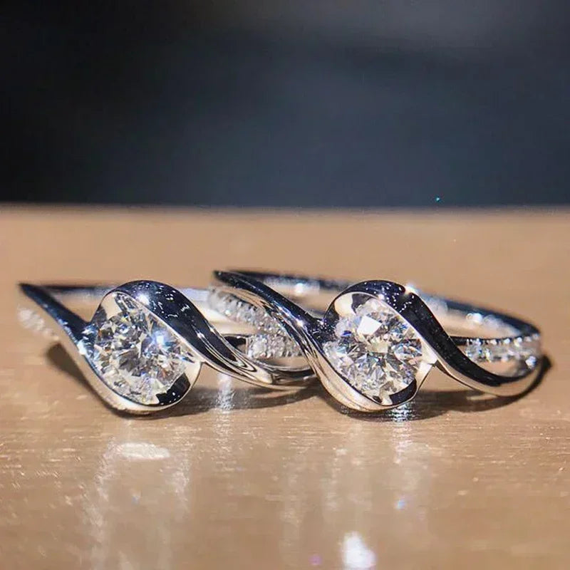 Bague Élégante Femme – Argentée avec Zircon Cubique AAA 💍