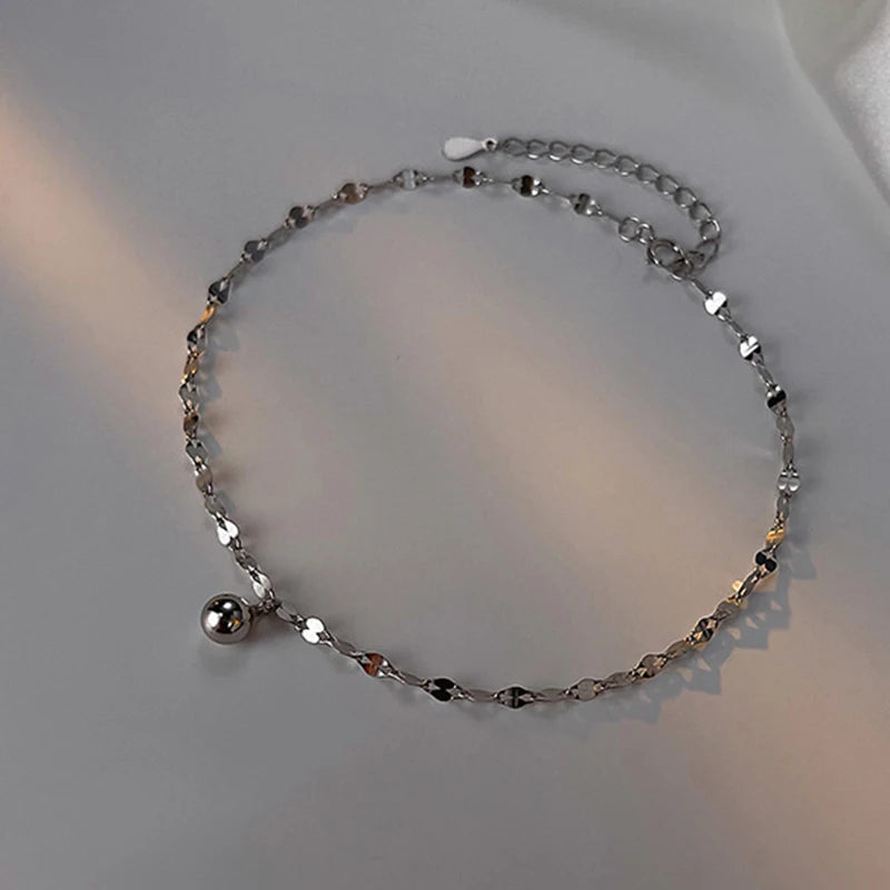 Bracelet Cheville Minimaliste Argenté – Chaînette à Perles pour Femme 🌸