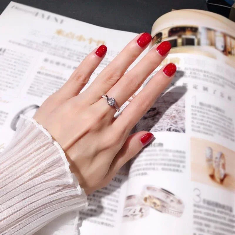 Bague Élégante Femme – Argentée avec Zircon Cubique AAA 💍